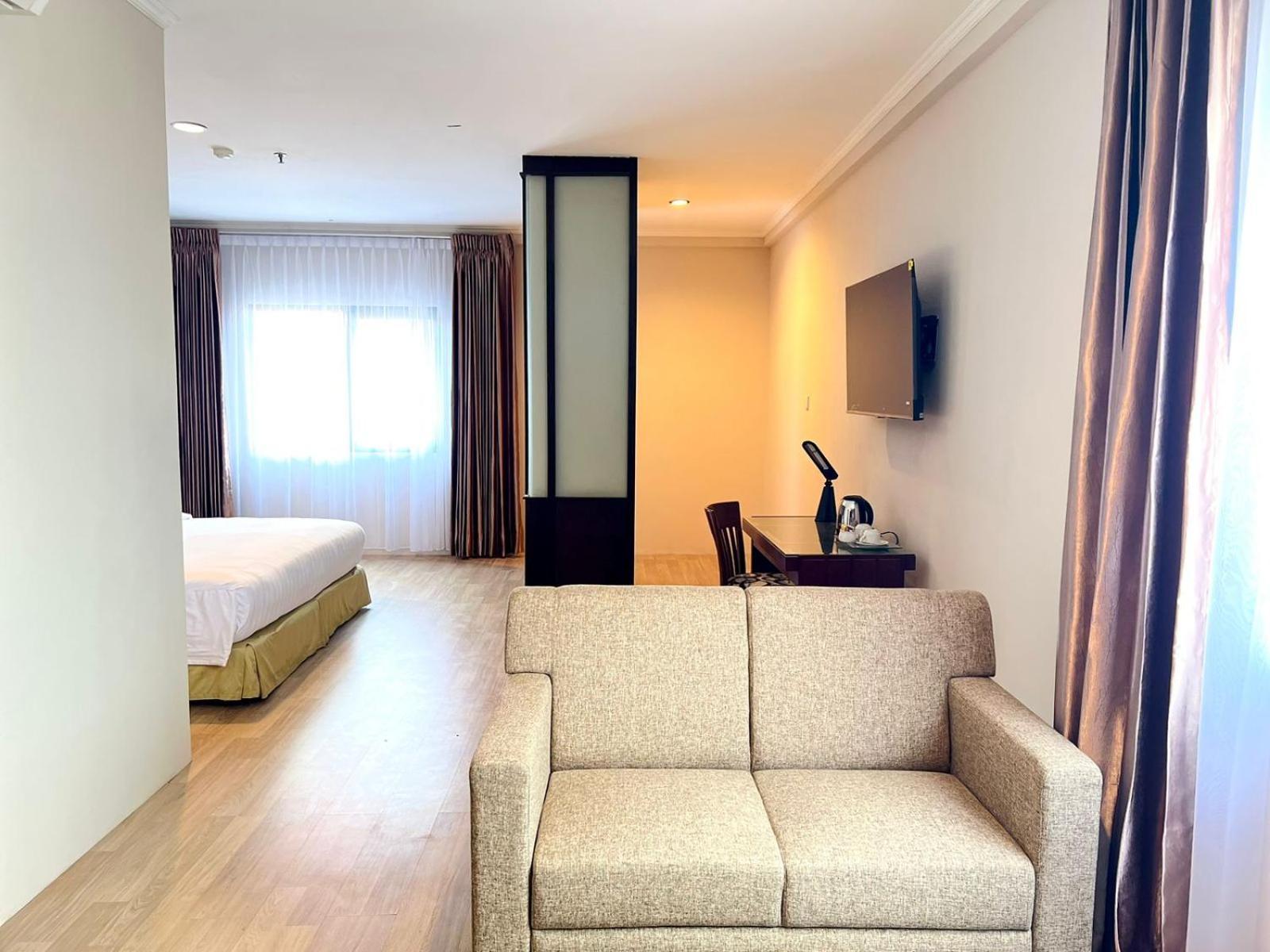 Royal Asia Hotel Palembang Eksteriør billede